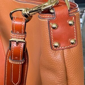 Wonderful Dooney Pebble Courtney